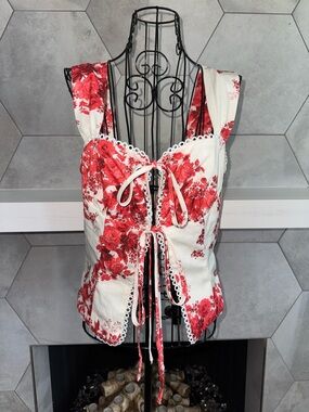 Fashion Nova Anna Boho Floral Satin Flyaway Top in Red and White Size M LIKE NEW